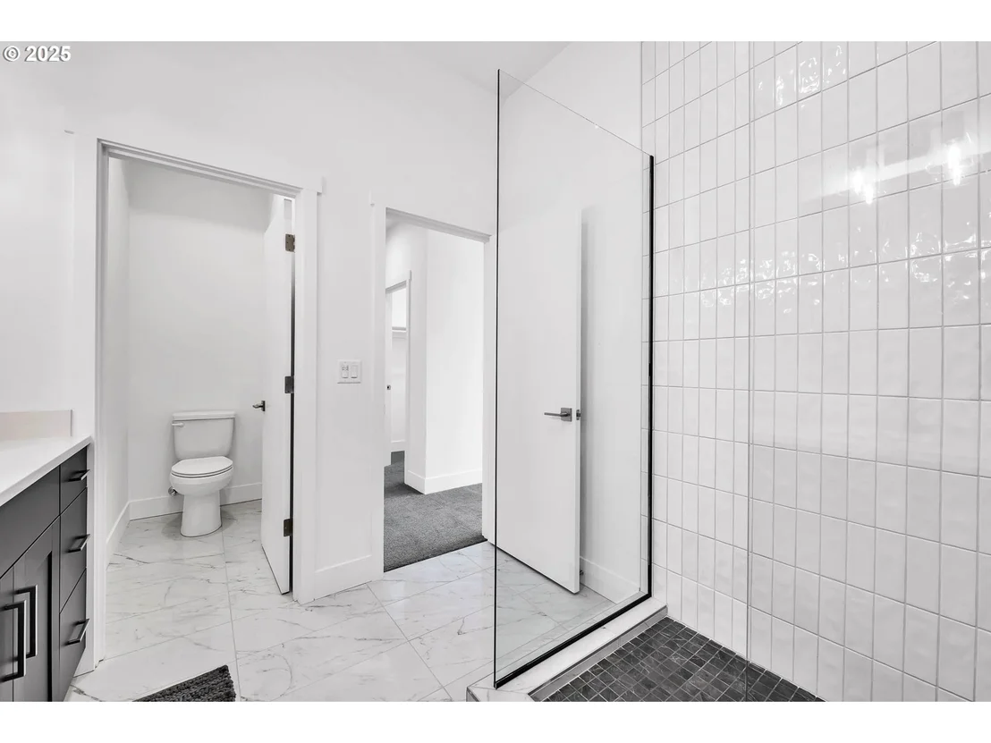 Photo of 177 E 20TH AVE