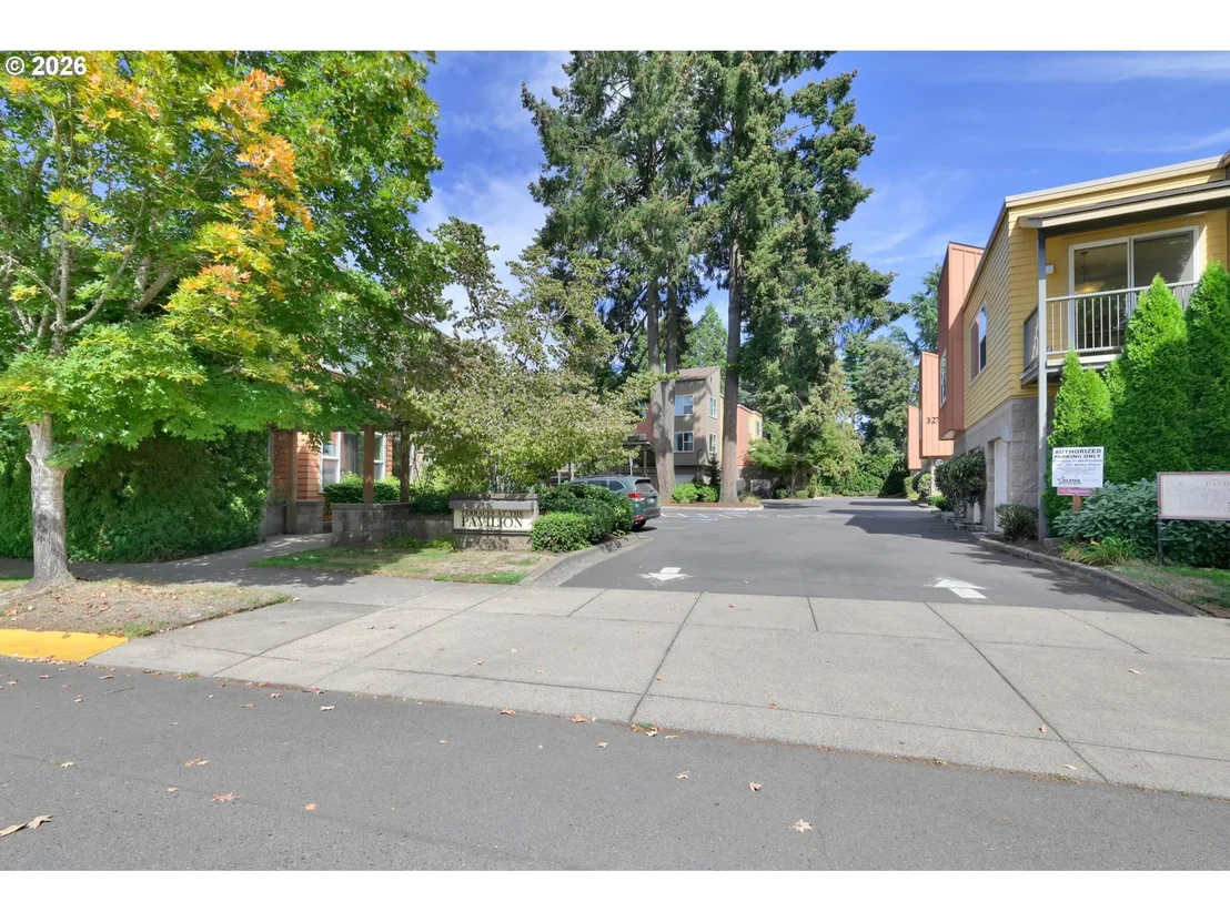 Photo of Unit 26 at 347 RUSTIC PL