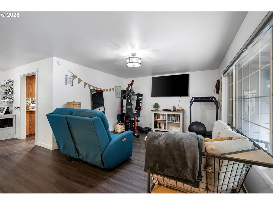 Photo of 39066 CARR TRAIL RD