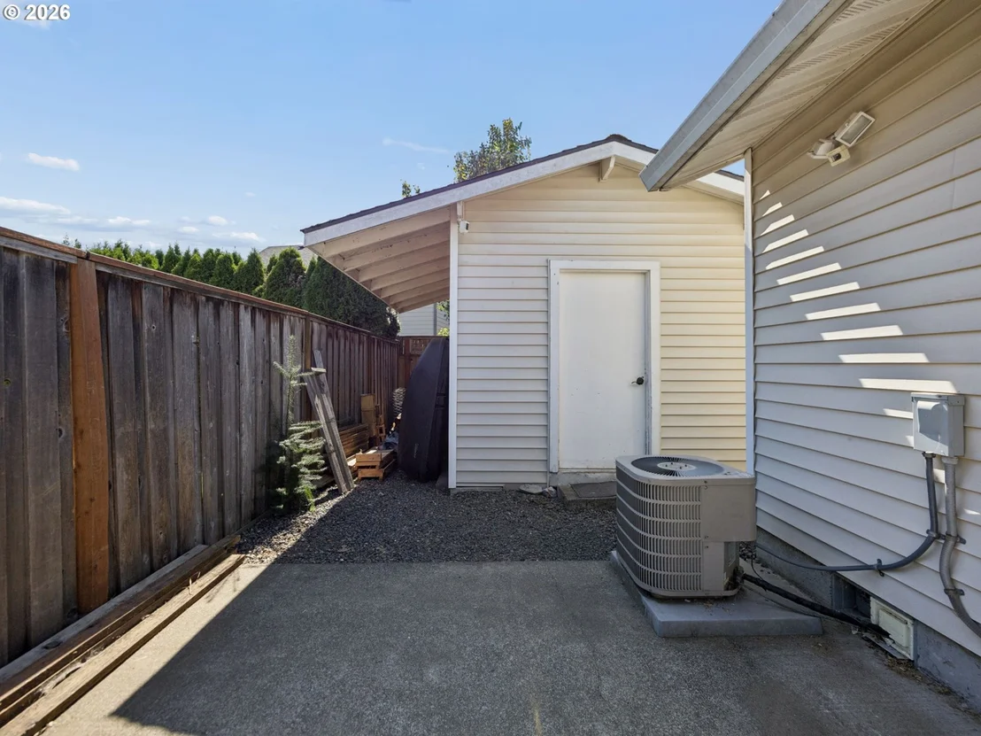 Photo of 2174 BAINES BLVD