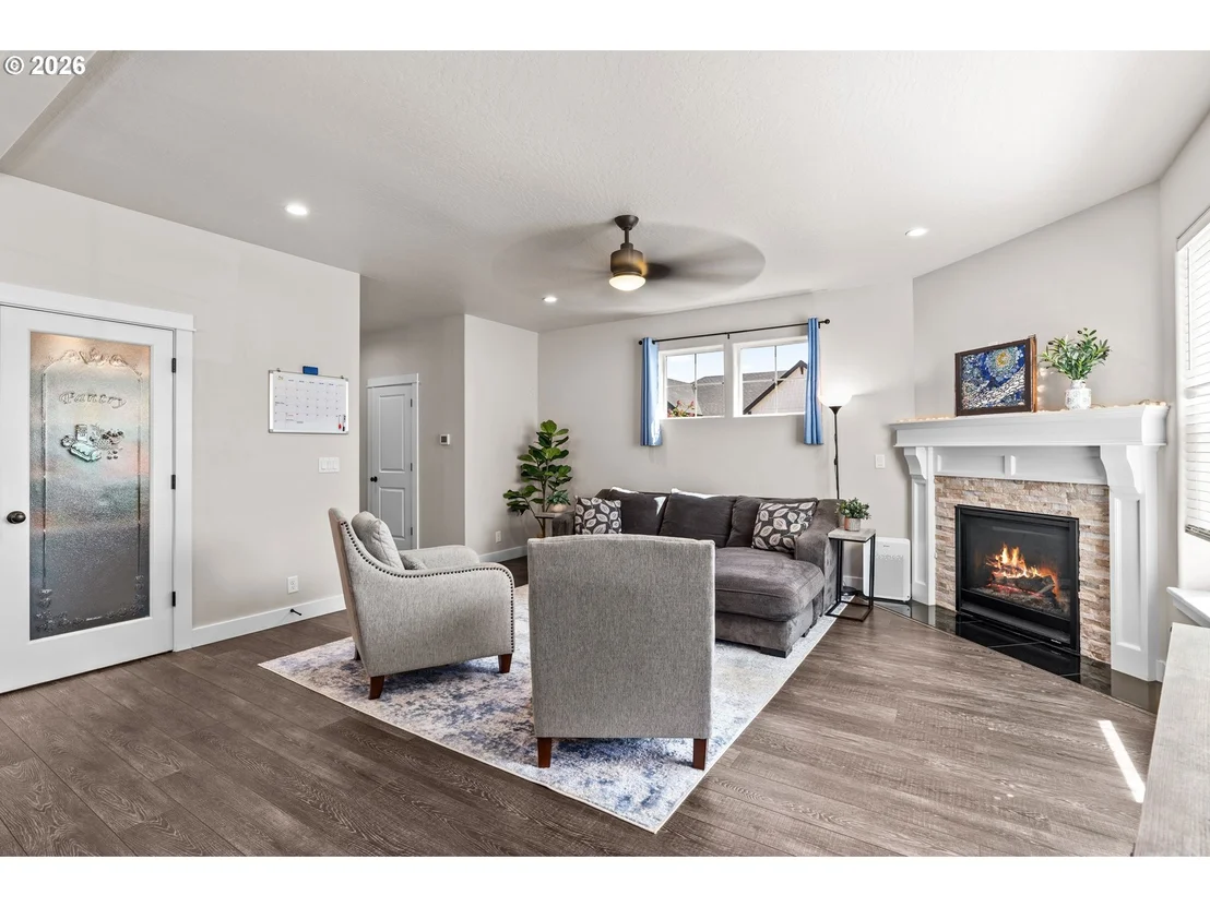 Photo of 1810 CEDAR BROOK DR