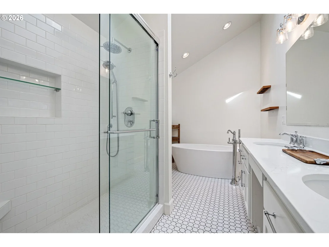 Photo of 3368 BENTLEY AVE