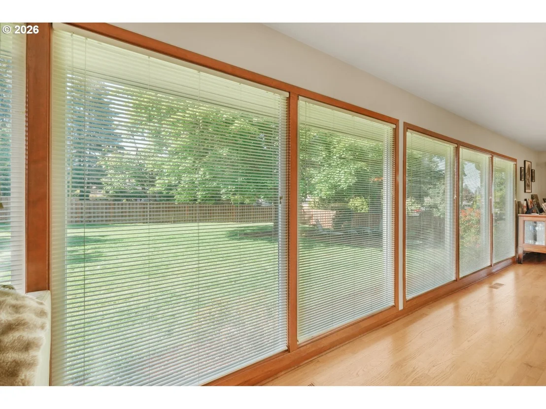 Photo of 230 PARK DR