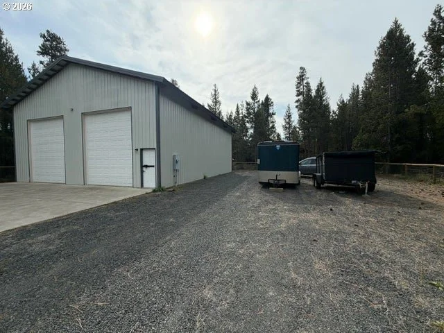 Photo of 17037 DOWNEY RD