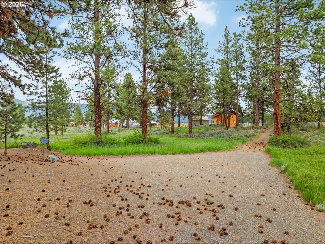 Photo of 37780 HUDSPETH RD