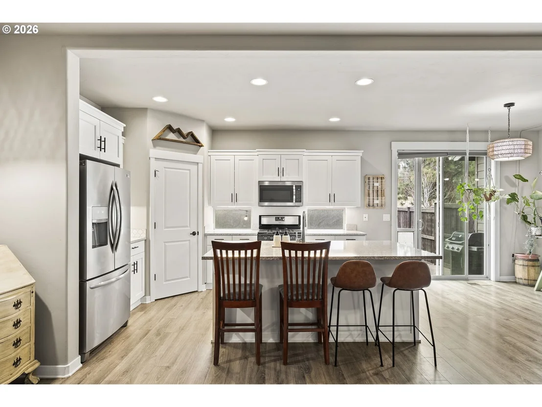 Photo of 60439 HEDGEWOOD LN