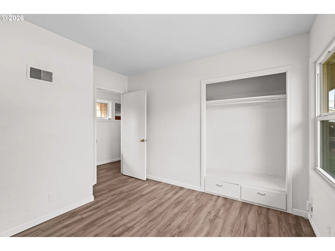 Photo of 3003 RIVER RD