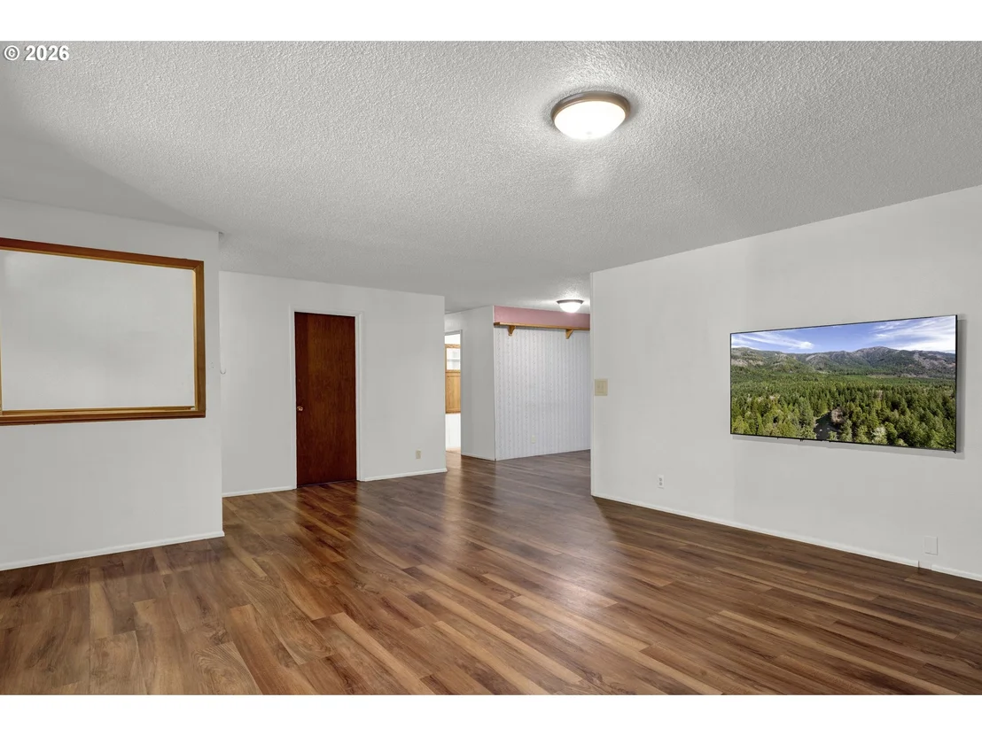 Photo of 56642 MCKENZIE HWY