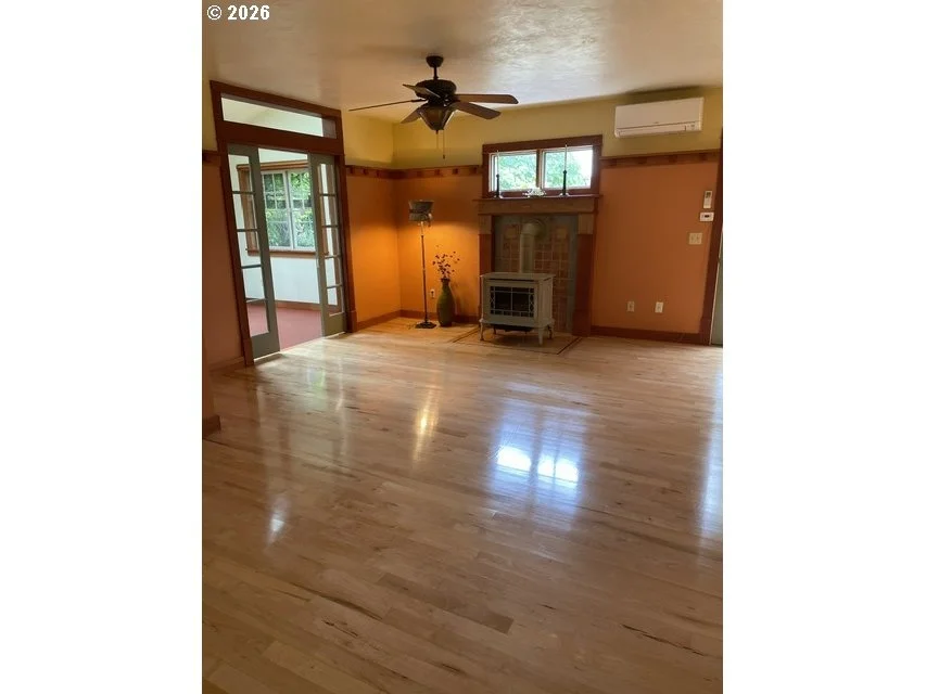 Photo of 961 TIARA ST