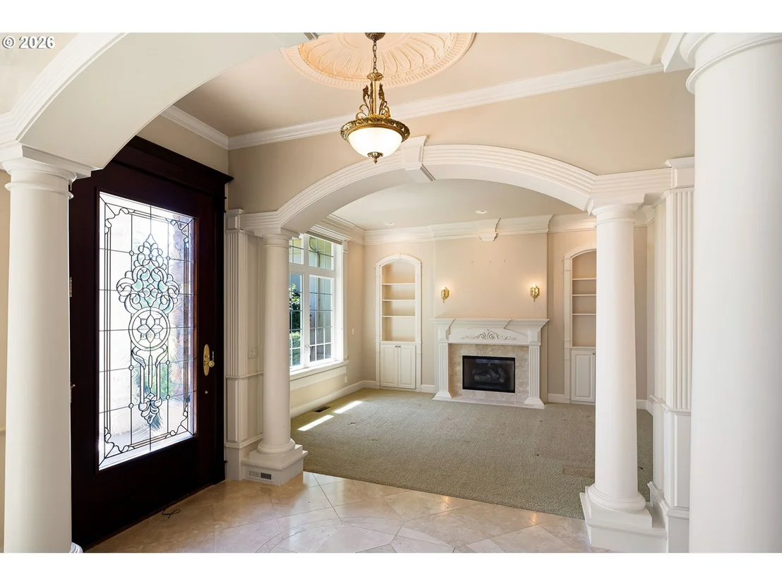 Photo of 2663 RIDGEMONT DR