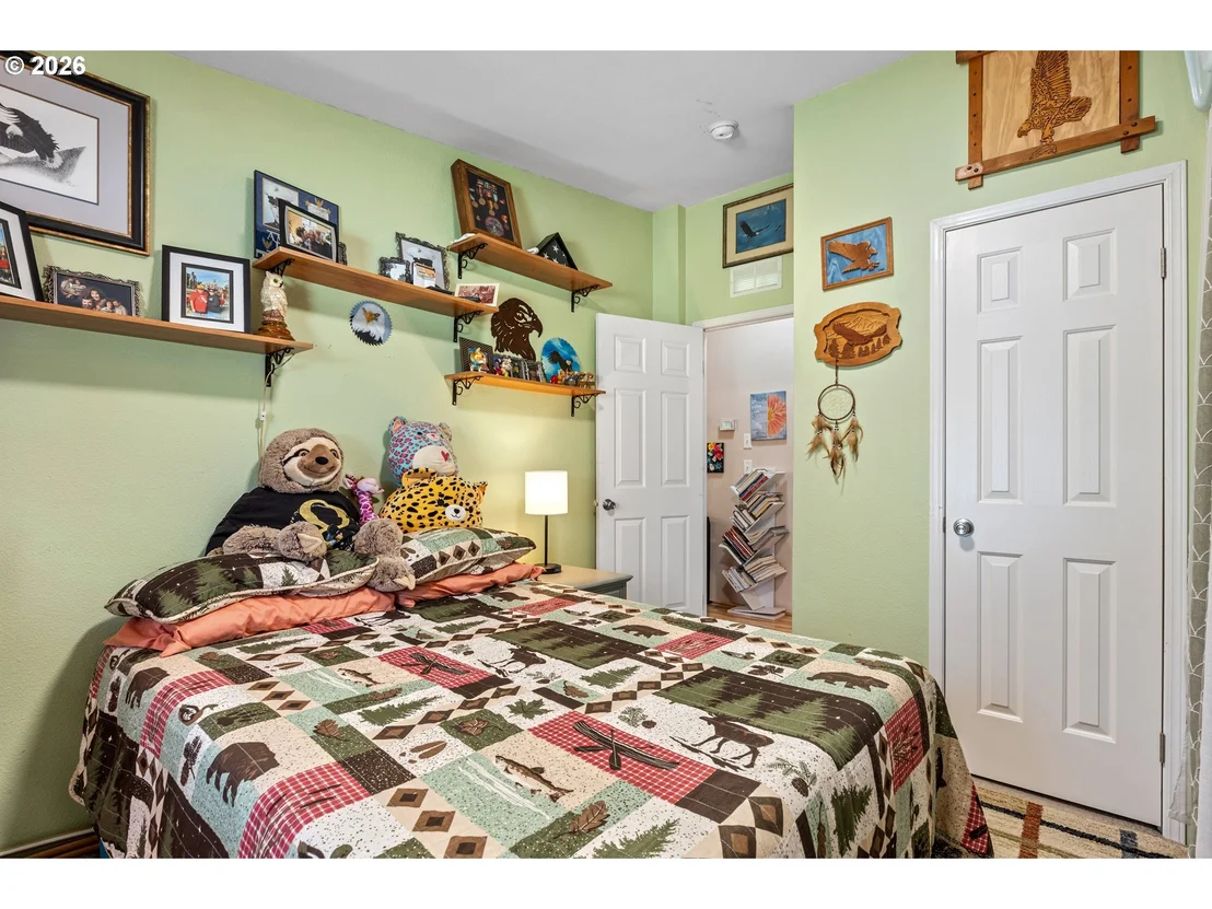 Photo of 736 PENNY LN