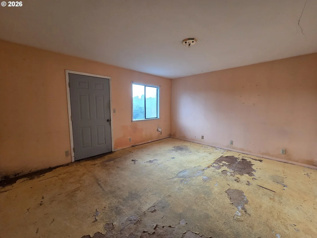 Photo of 115 N 12TH ST