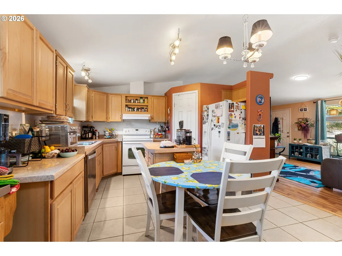 Photo of 736 PENNY LN