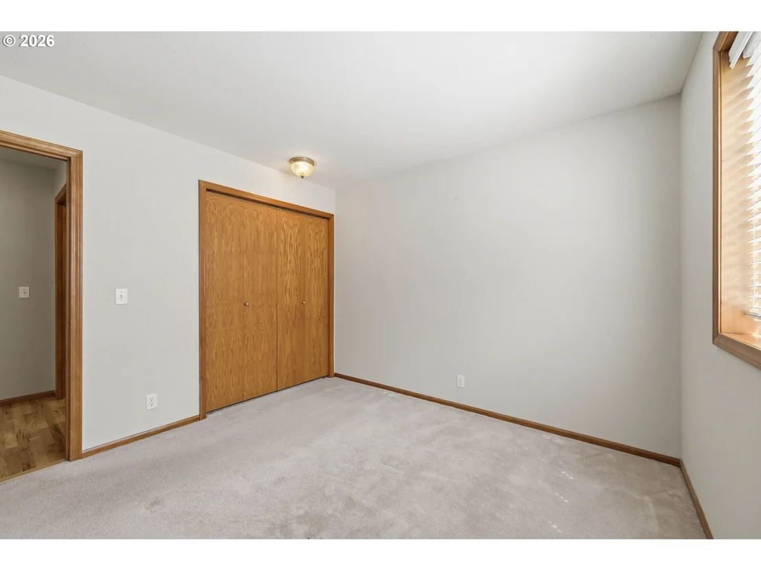 Photo of 1140 MOLLY LN