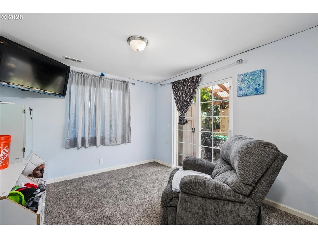 Photo of 995 KINTZLEY AVE