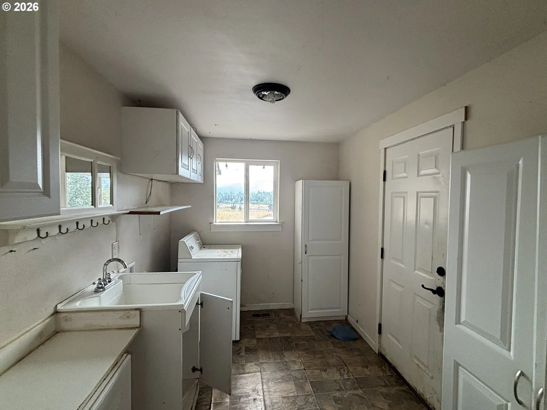 Photo of 90774 HILL RD