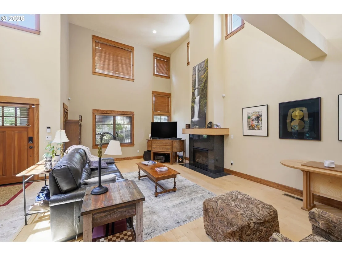 Photo of 2909 LORD BYRON PL