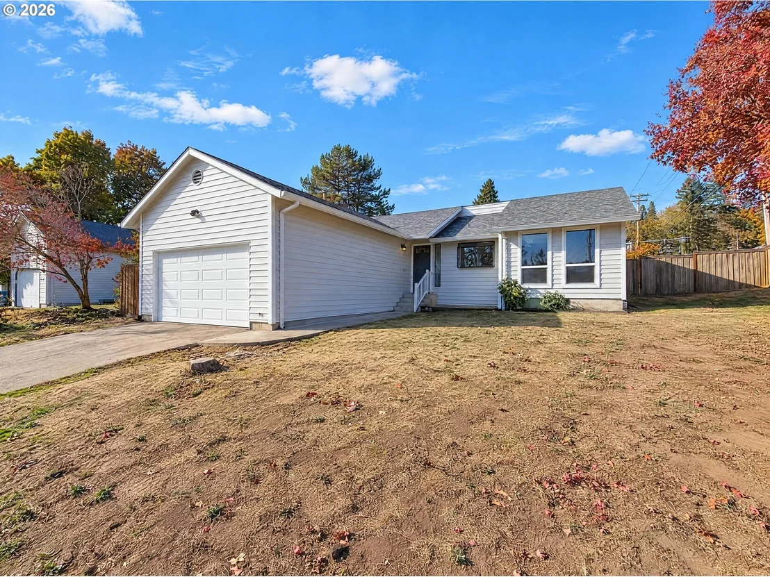 Photo of 790 HEATHER WAY