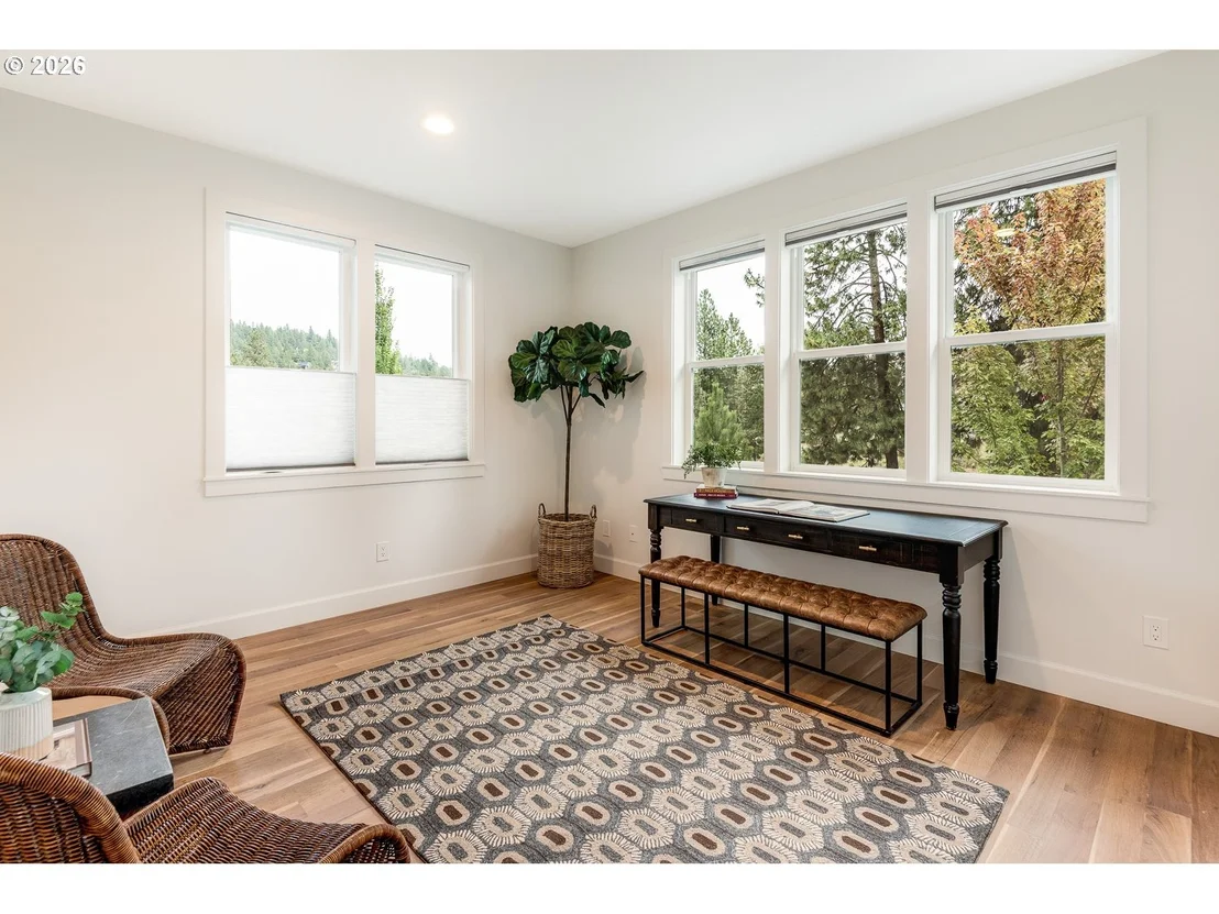 Photo of 2424 NW CROSSING DR