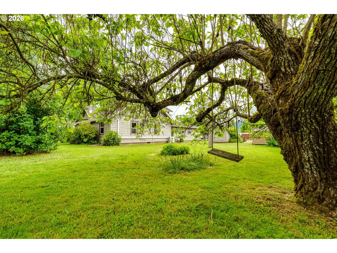Photo of 81887 DAVISSON RD