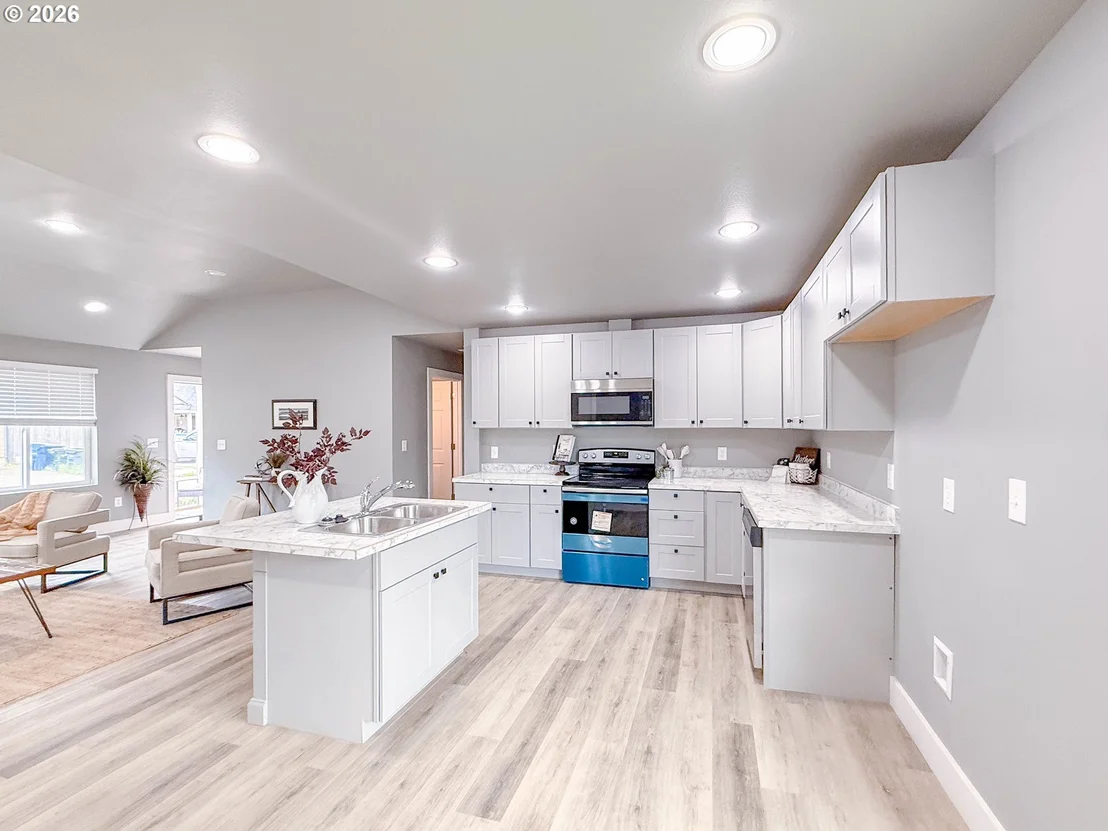 Photo of 2382 E IRWIN WAY