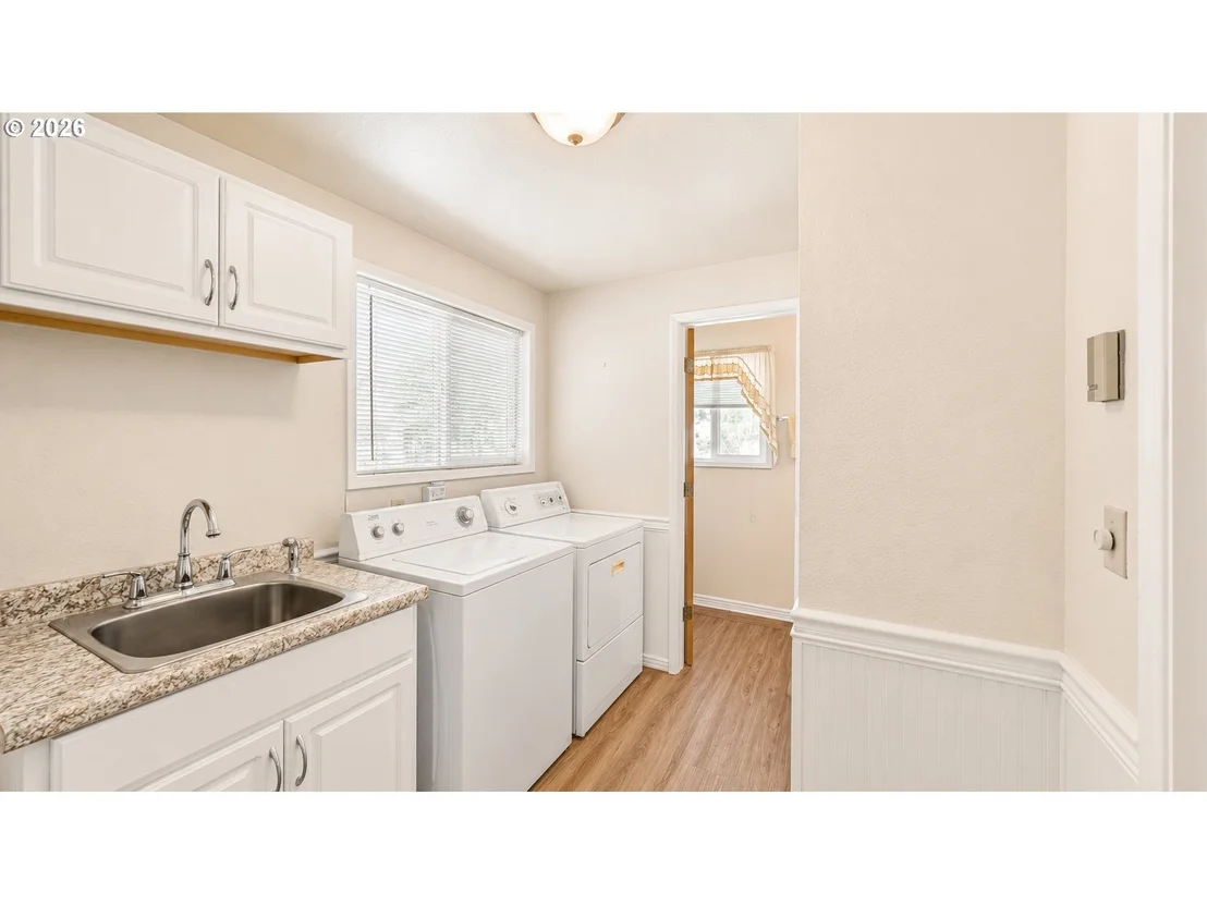 Photo of 36991 ROW RIVER RD