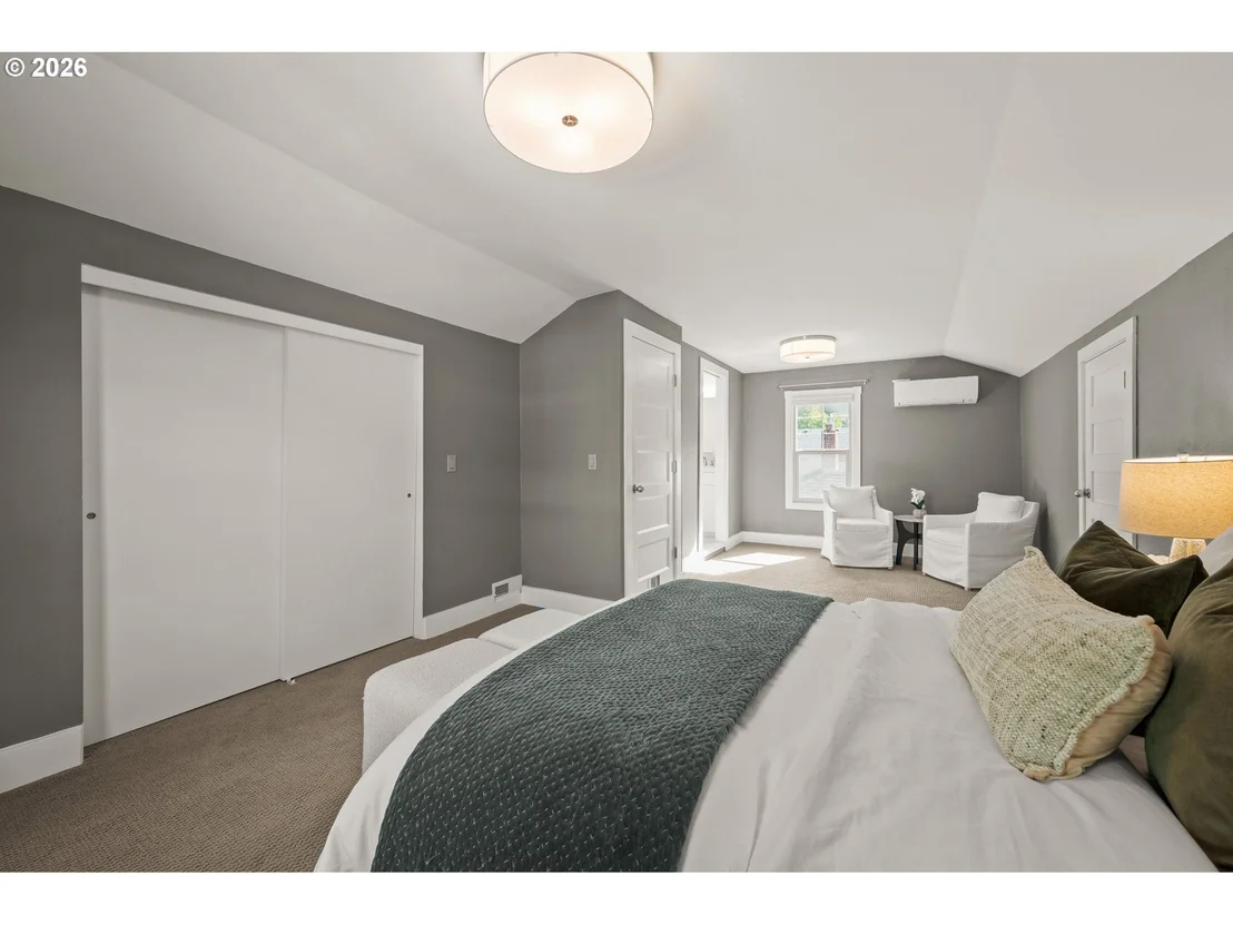 Photo of 1847 ORCHARD ST