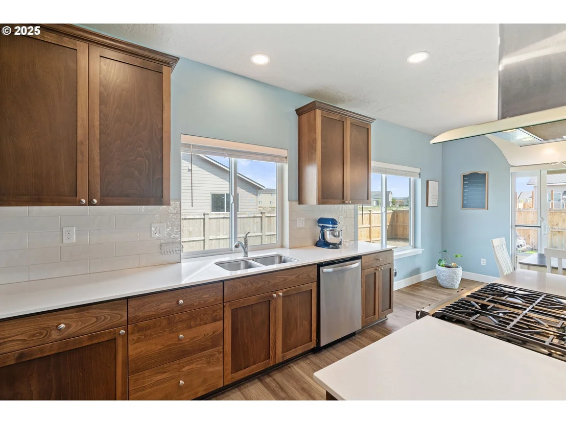 Photo of 280 NW DOUBLE EAGLE AVE