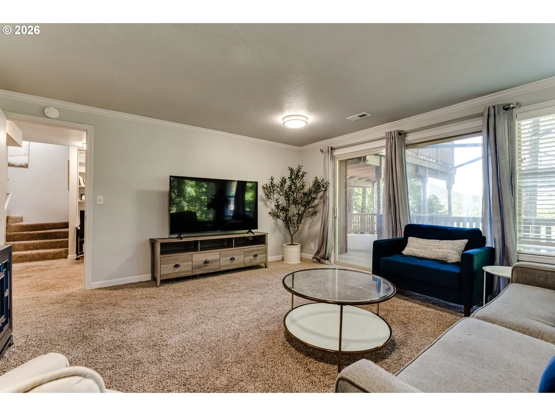 Photo of 3721 PINE CANYON DR