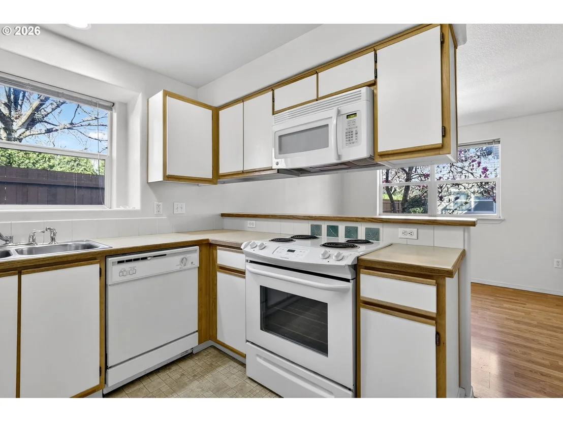 Photo of Unit 162 at 4606 W POWELL BLVD