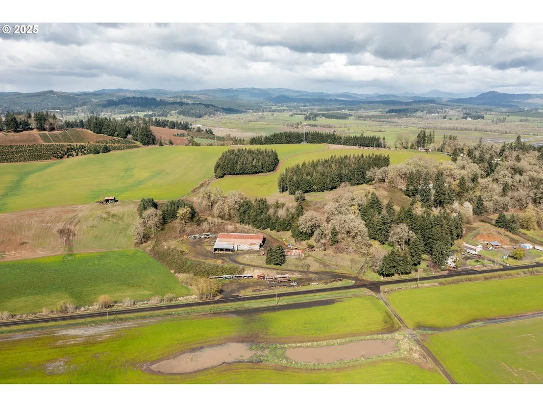 Photo of 92884 APPLEGATE