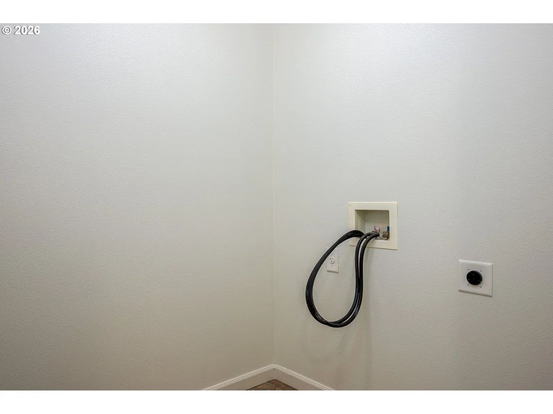Photo of 718 TRINITY CT