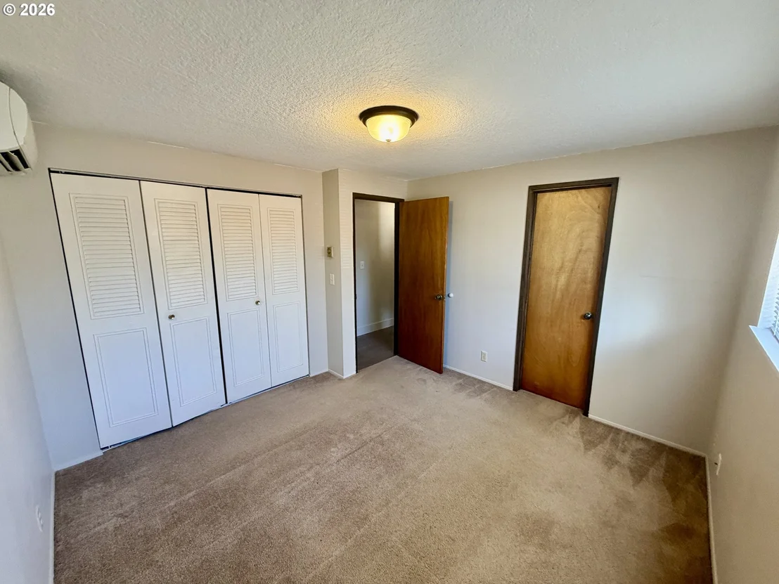 Photo of 4478 HILTON DR