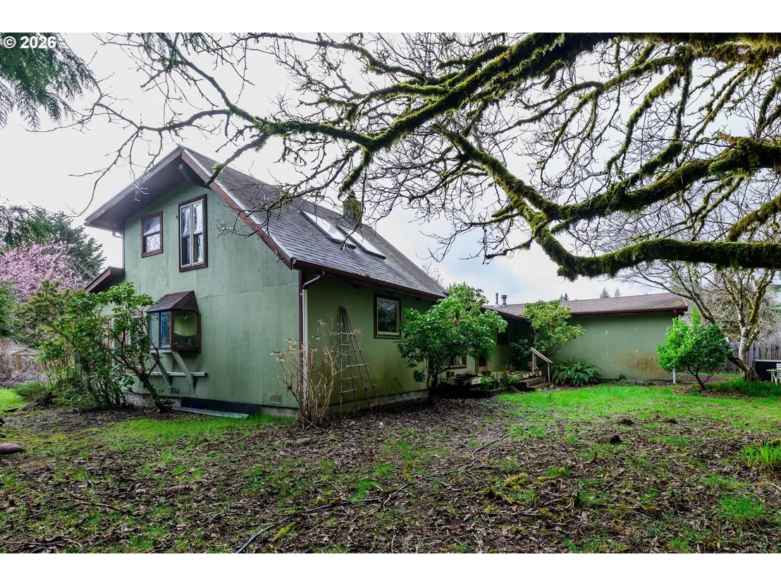 Photo of 1377 MOONSHINE PARK RD