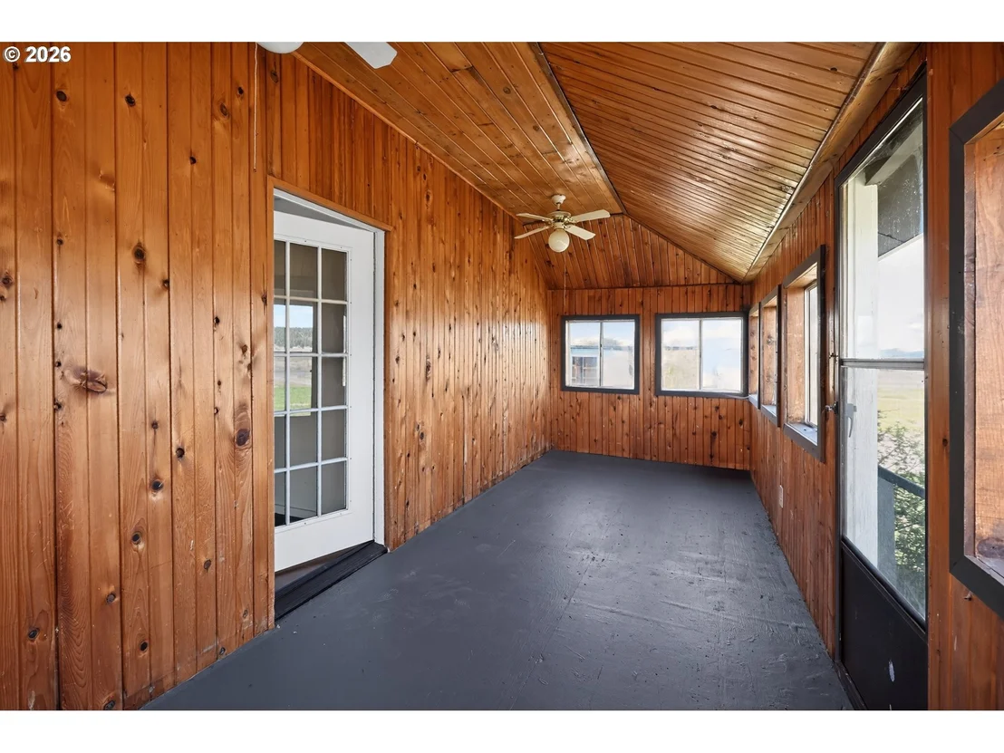 Photo of 25660 SPRAGUE RIVER RD