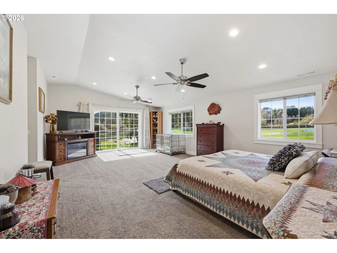 Photo of 93684 MARCOLA RD