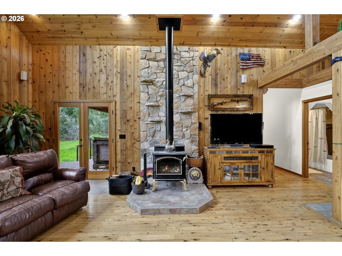 Photo of 6700 UPPER OLALLA RD