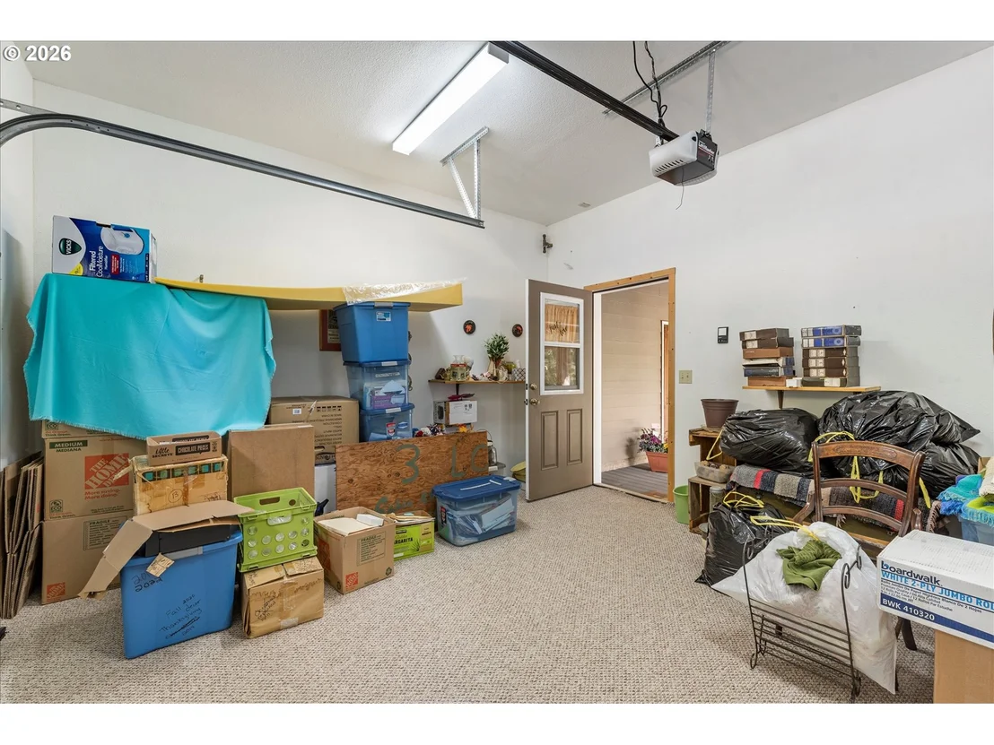 Photo of 395 BONANZA ST