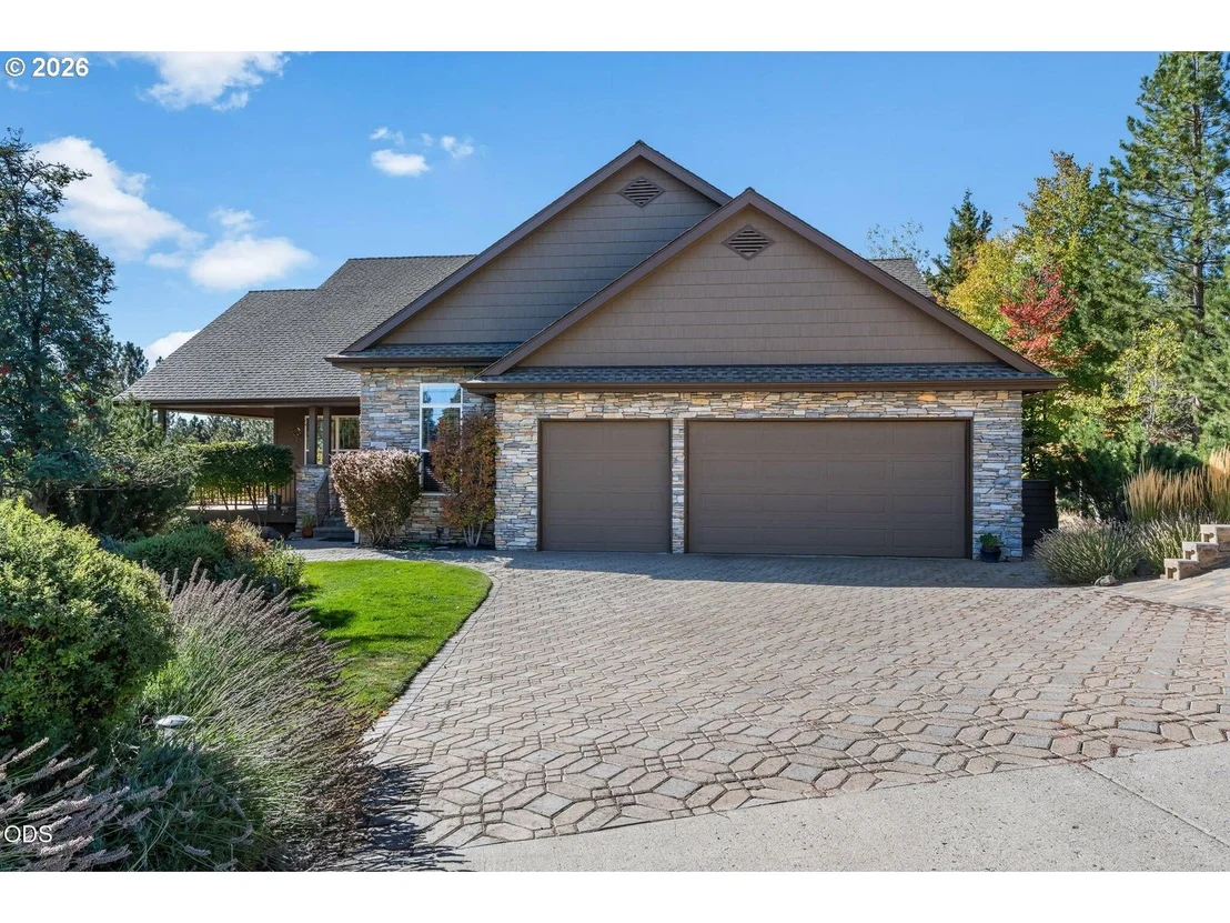 Photo of 1154 NW REDFIELD CIR