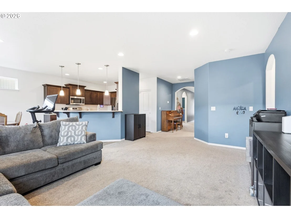 Photo of 559 CASTING ST