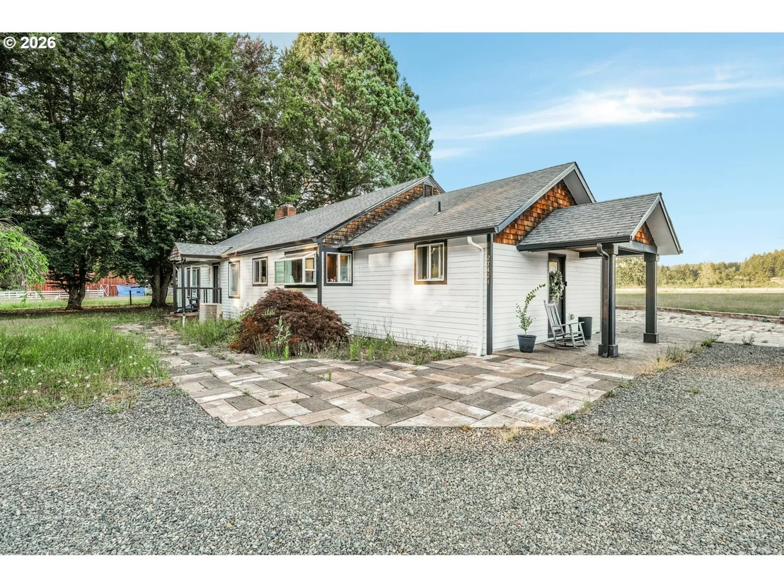Photo of 27424 SE EAGLE CREEK RD