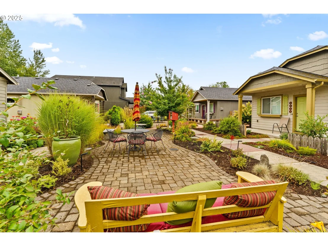 Photo of 3031 HUMMINGBIRD LN