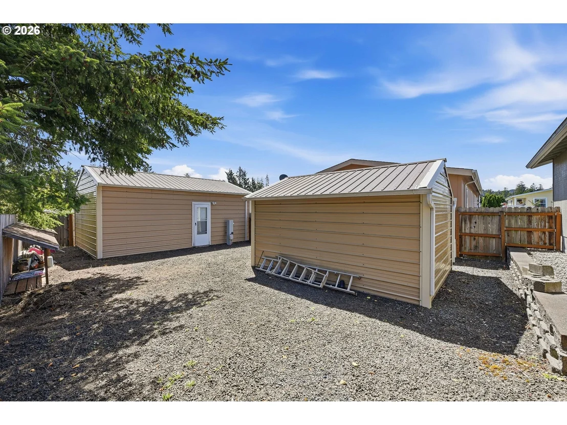 Photo of 2990 KNOTT TER