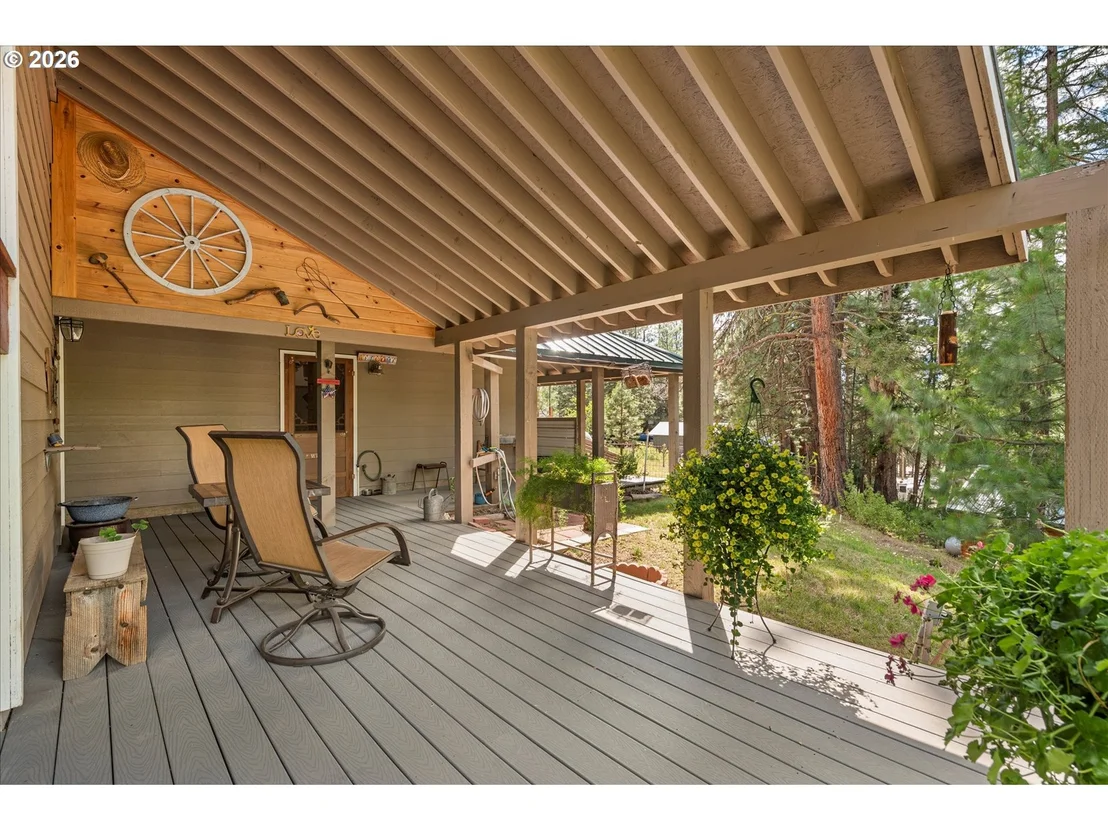 Photo of 395 BONANZA ST