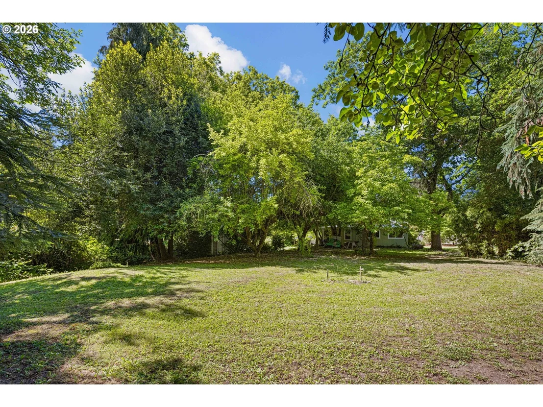 Photo of 90200 COBURG RD