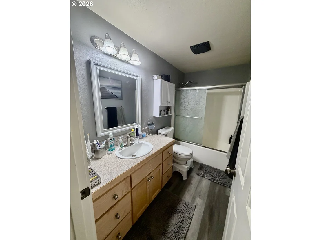 Photo of 5976 FIRESTONE DR