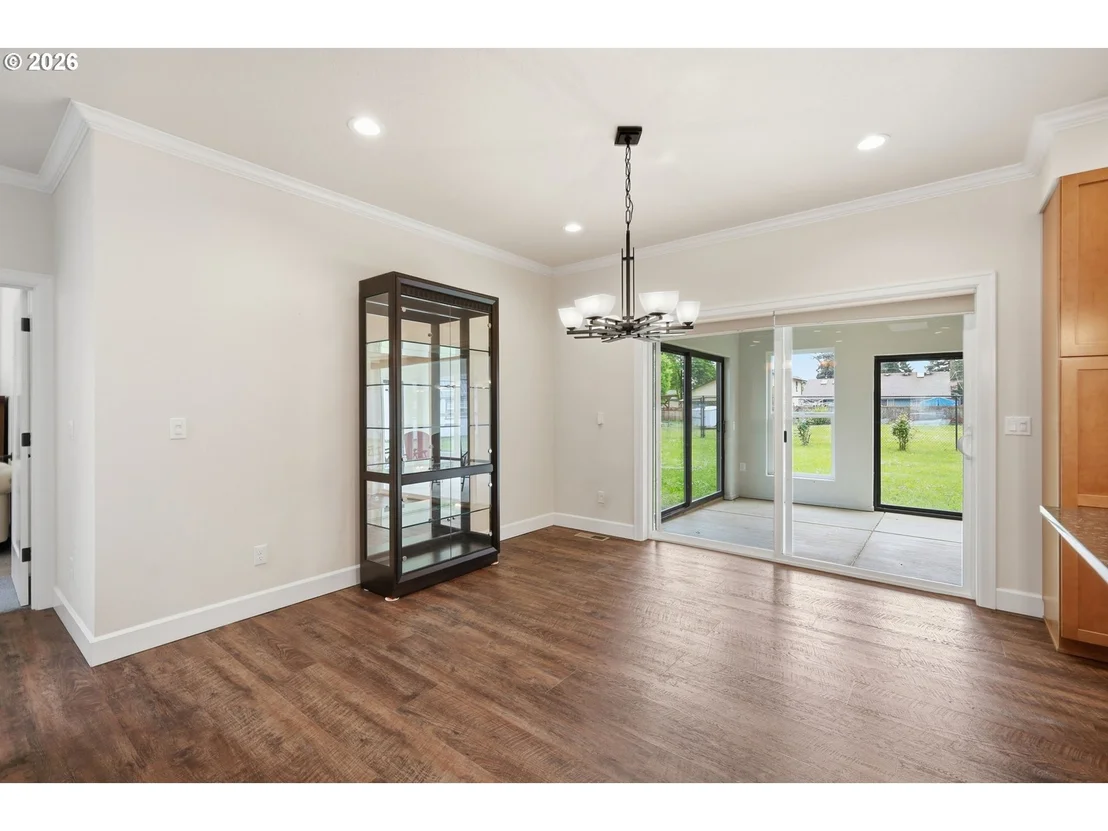 Photo of 106 HANSEN LN