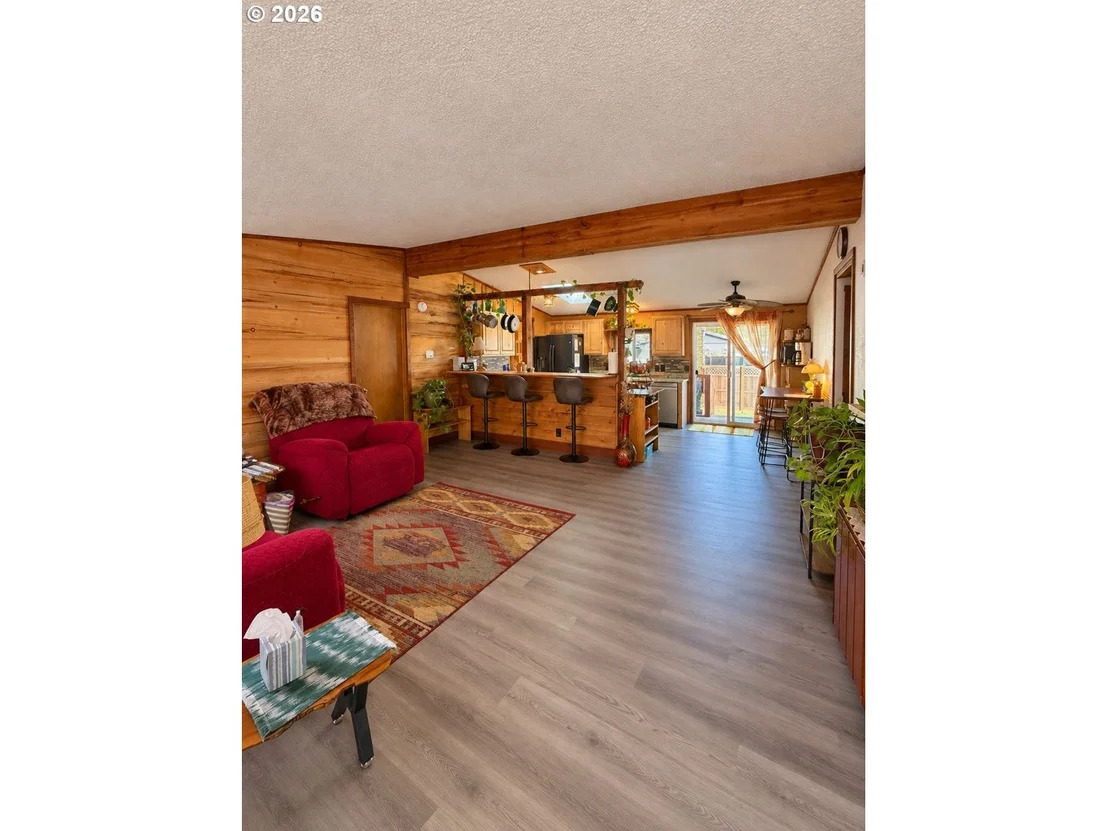 Photo of 450 TIARA ST