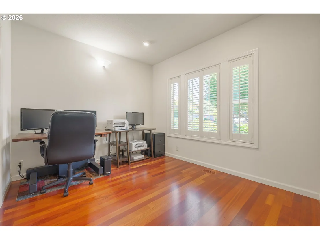 Photo of 4168 TORRINGTON AVE