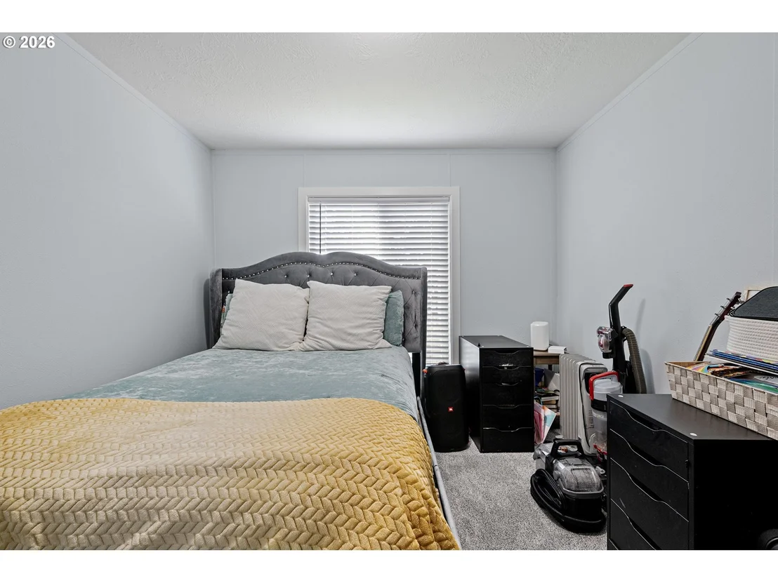 Photo of 518 SCOTTS GLEN DR